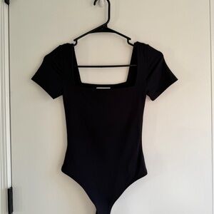 Aritzia Babaton Contour Black Bodysuit